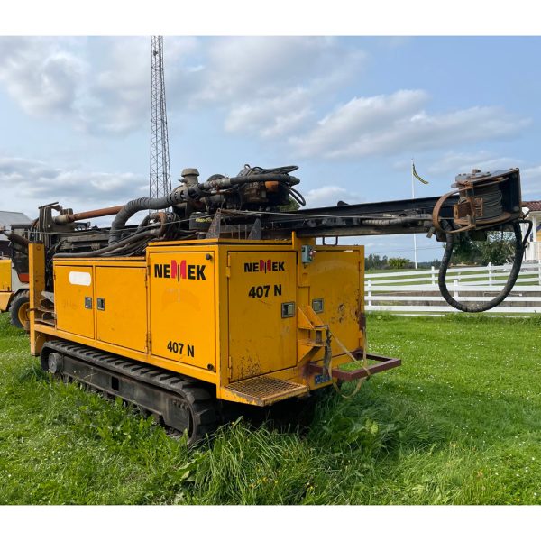 Nemek 407N Drill rig