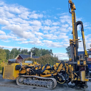 Klemm KR805-2 drill rig