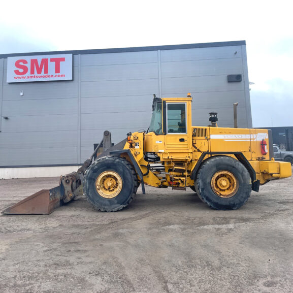 Volvo L120C Wheel loader