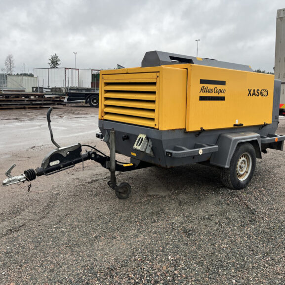 XAHS 186 Air Compressor