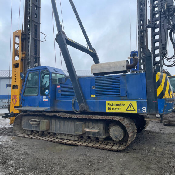 PVE 5021 Piling rig