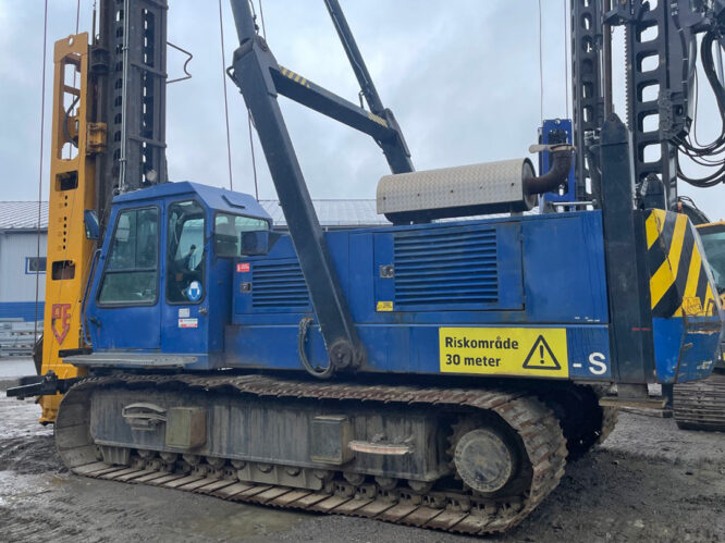 PVE 5021 Piling rig