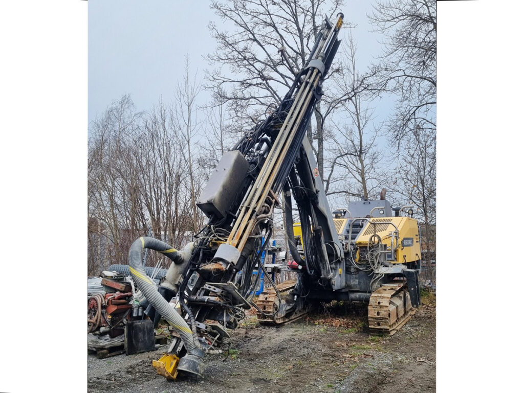 Atlas Copco FlexiROC T35R-01 Drill Rig